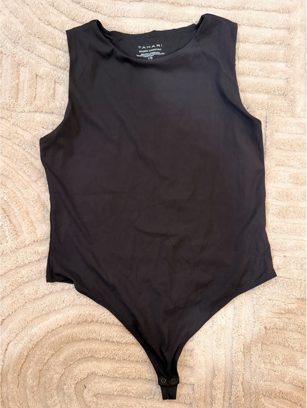 Tahari Modern Essentials Black Ribbed Sleeveless Bodysuit - Large